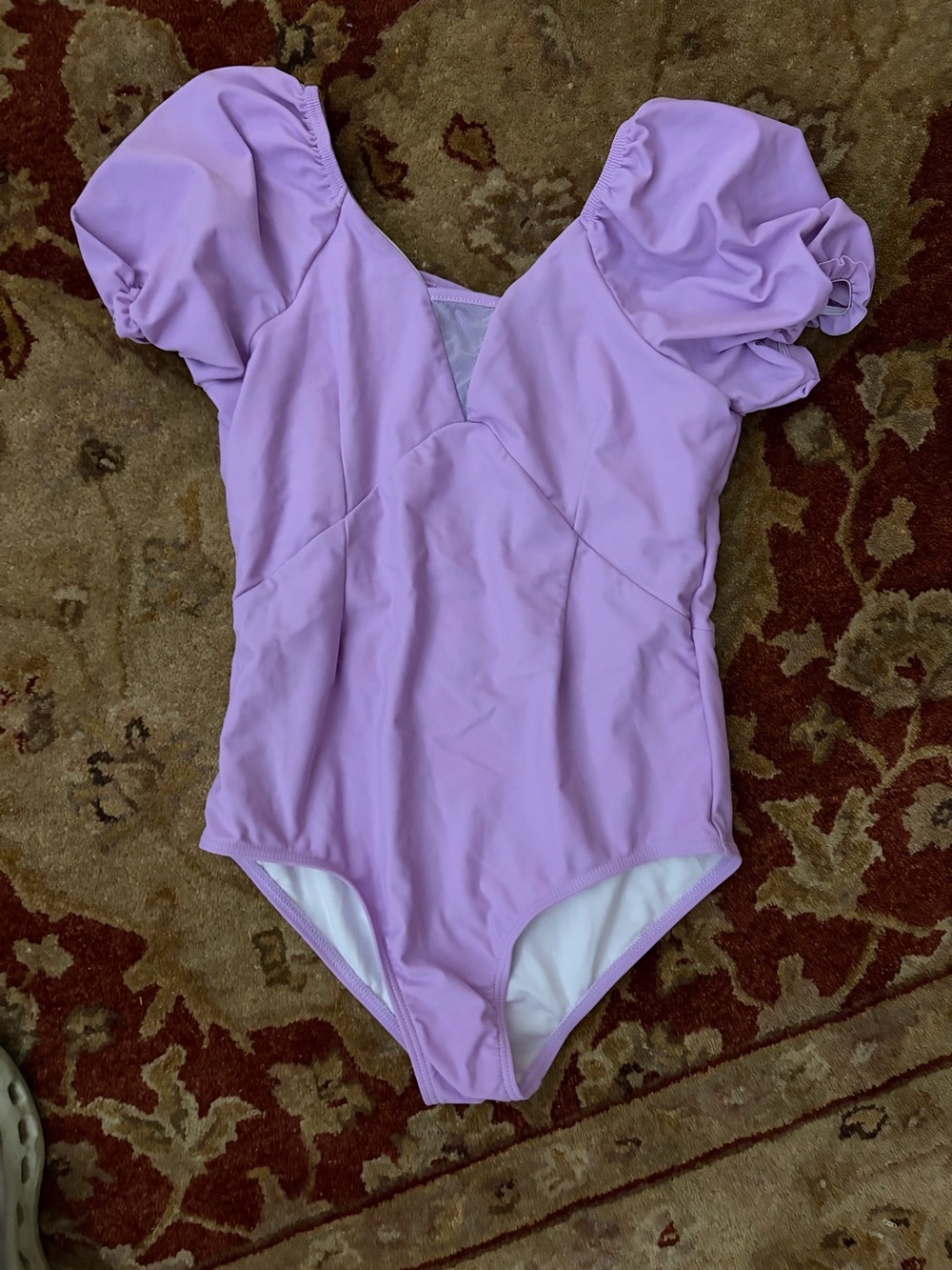 Girls Lavender Puff Sleeve Dance Leotard Size 150